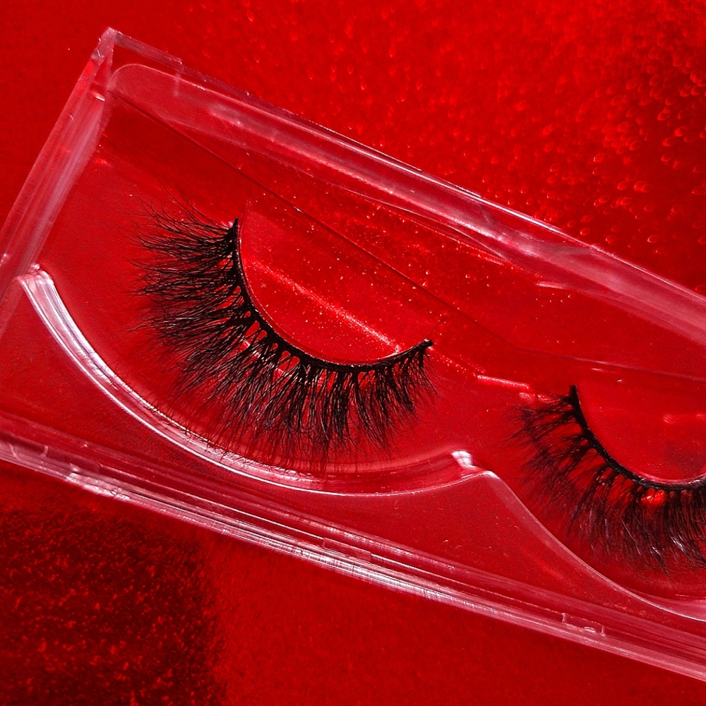 SJ Lashes - A Little Something